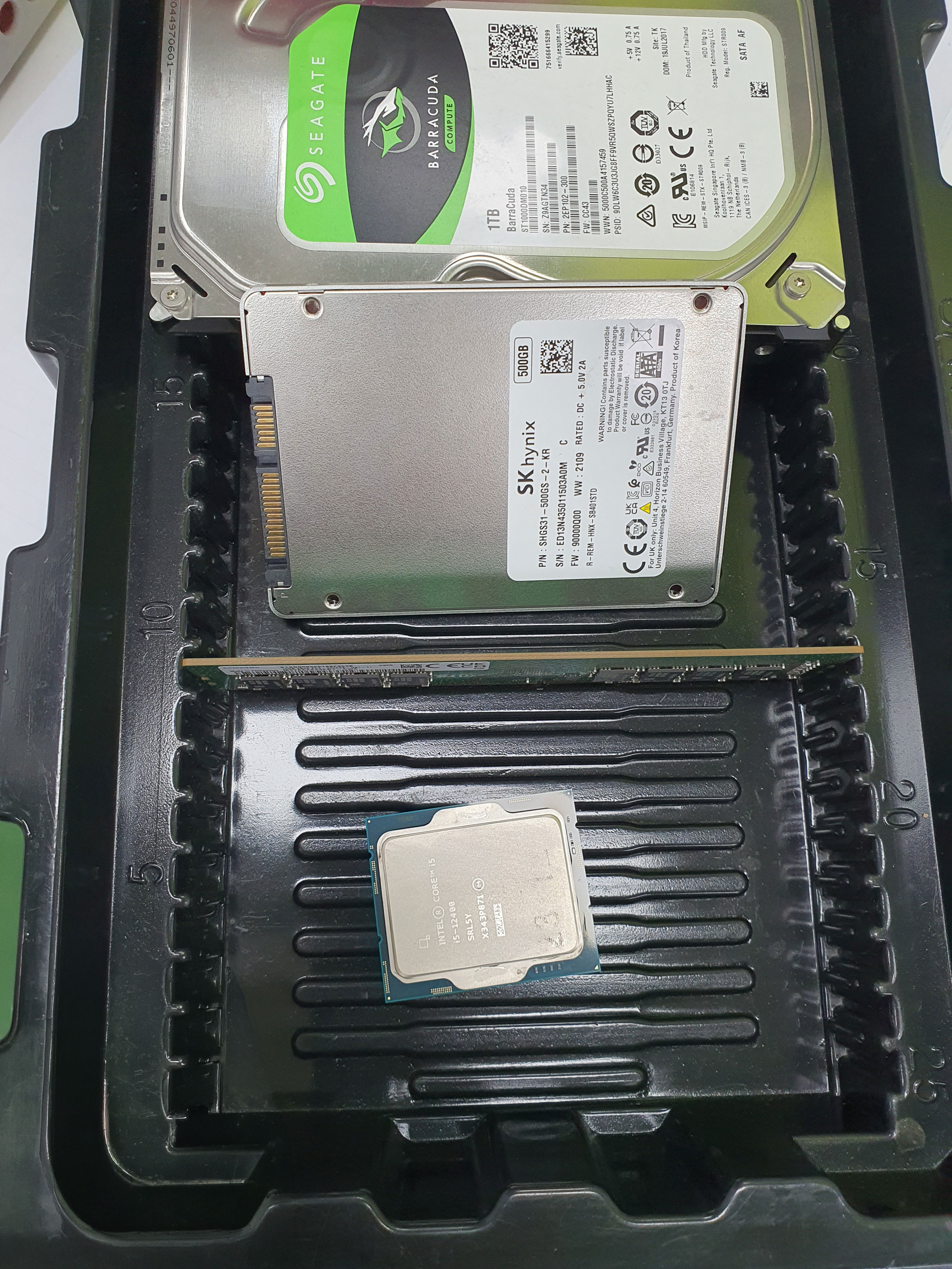 Intel Core i5-12400 CPU 삼성 DDR4 메모리 SK hynix SSD Seagate HDD 중고 부품 매입